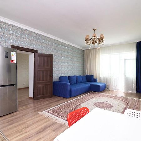 Квартира В Самом Центре Столицы Казахстана Διαμέρισμα Αστάνα Εξωτερικό φωτογραφία